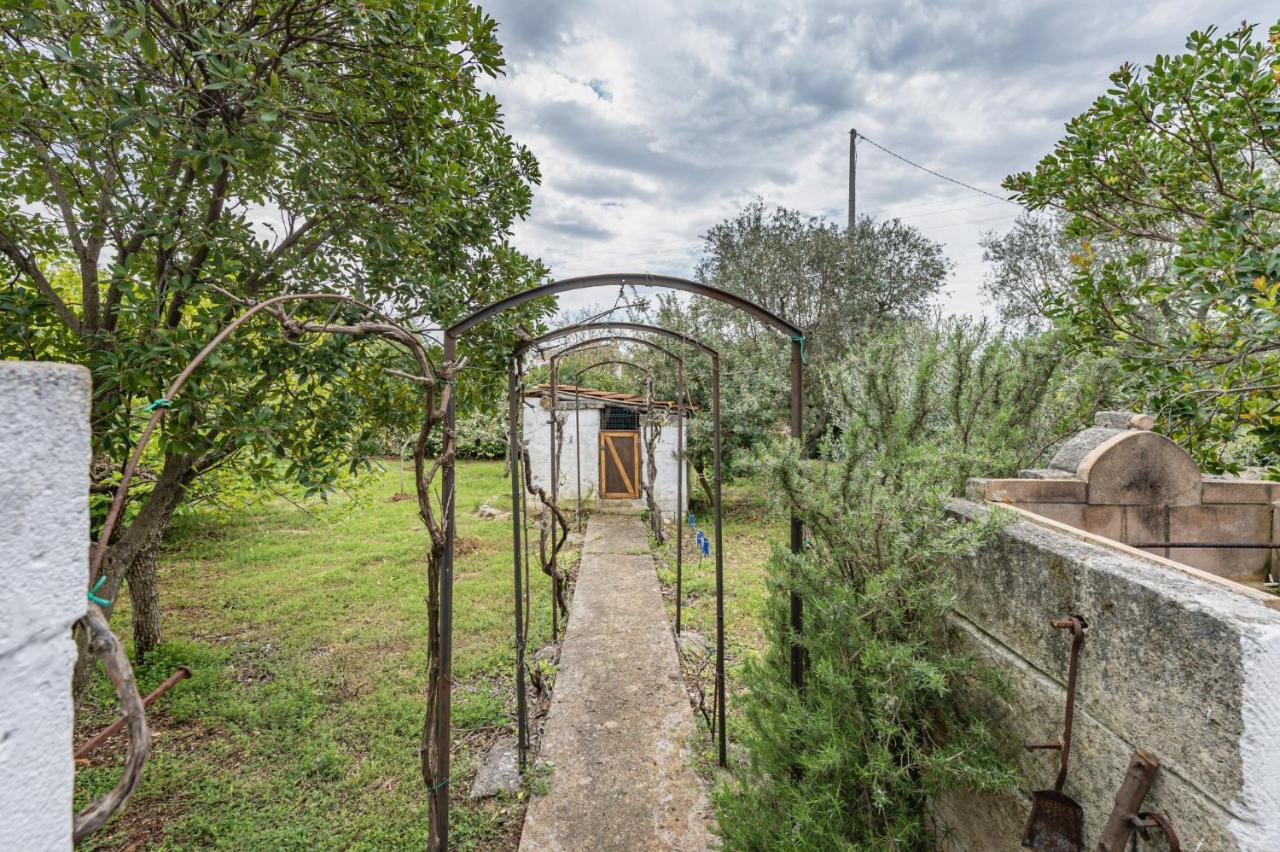 Trullo Saraceno By Rentbeat Villa Ostuni Bagian luar foto